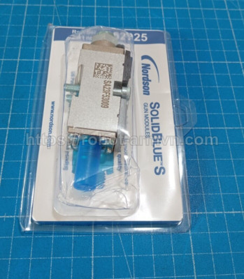 PLC và module điều khiển Nordson - ảnh minh họa có watermark robot-armvn.com