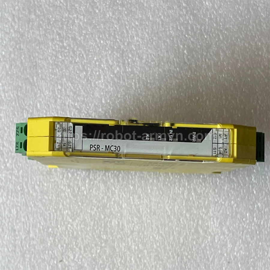 relay và thiết bị an toàn Phoenix Contact - ảnh minh họa có watermark robot-armvn.com