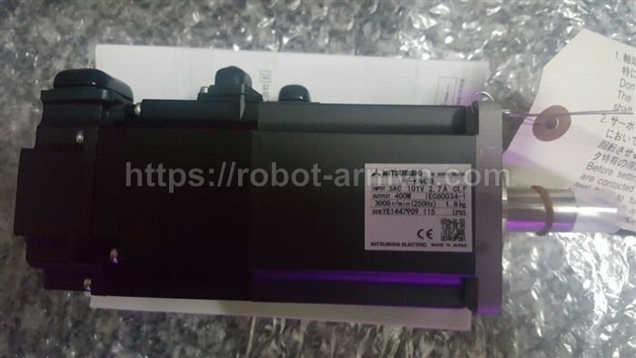 thiết bị công nghiệp Mitsubishi - ảnh minh họa có watermark robot-armvn.com